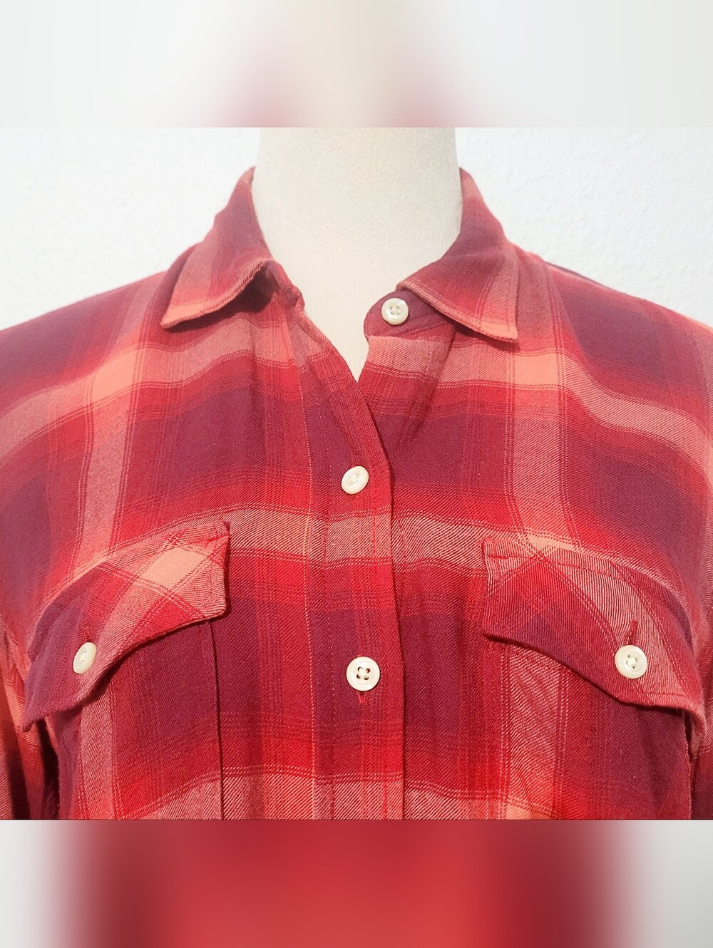 GAP Pendleton Collaboration Plaid Button Front Shirt Woman Small Red Outdoors - Picture 3 of 11